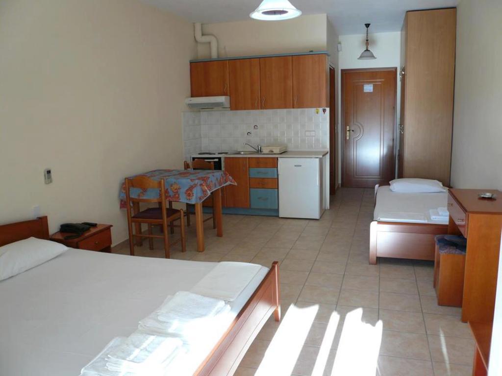أليكسانثيربوليس Hotelapart Filoxenia الغرفة الصورة